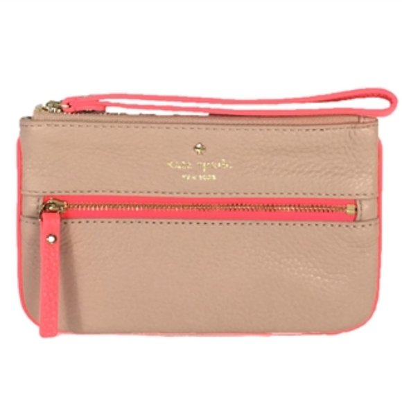 NWT Kate Spade Cobble Hill Two-Tone  Bee Wristlet Beige - Picture 1 of 5